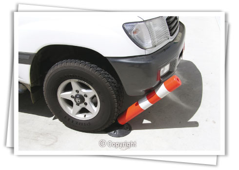 Flexible bollards